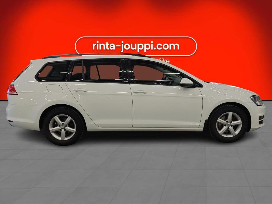 VOLKSWAGEN Golf 2016