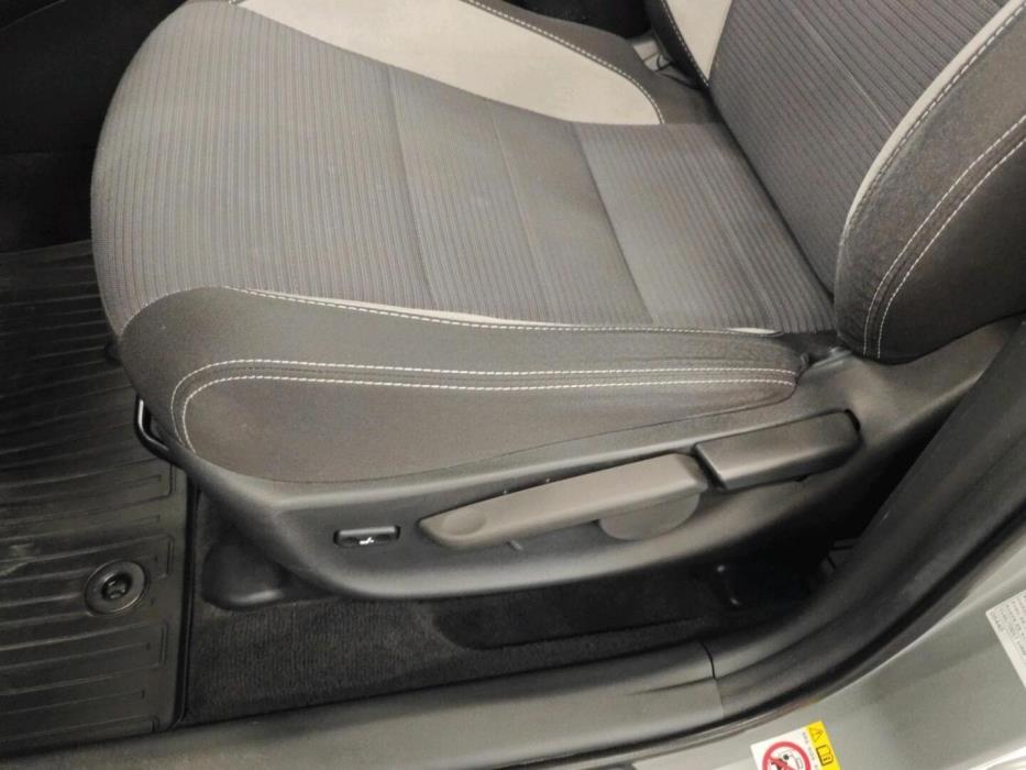 TOYOTA Avensis 2018