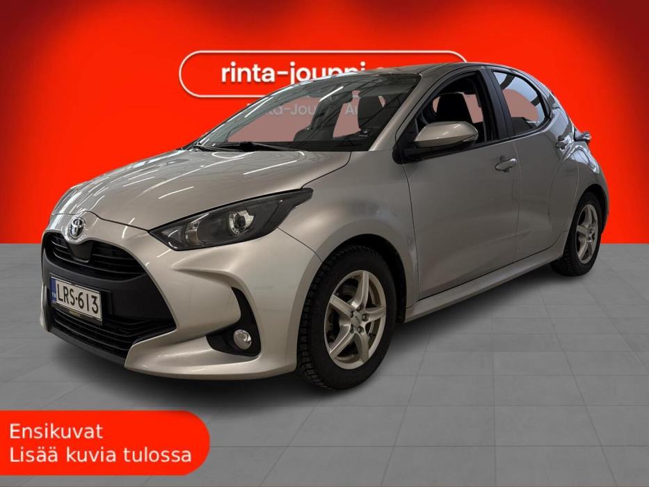TOYOTA Yaris 2022