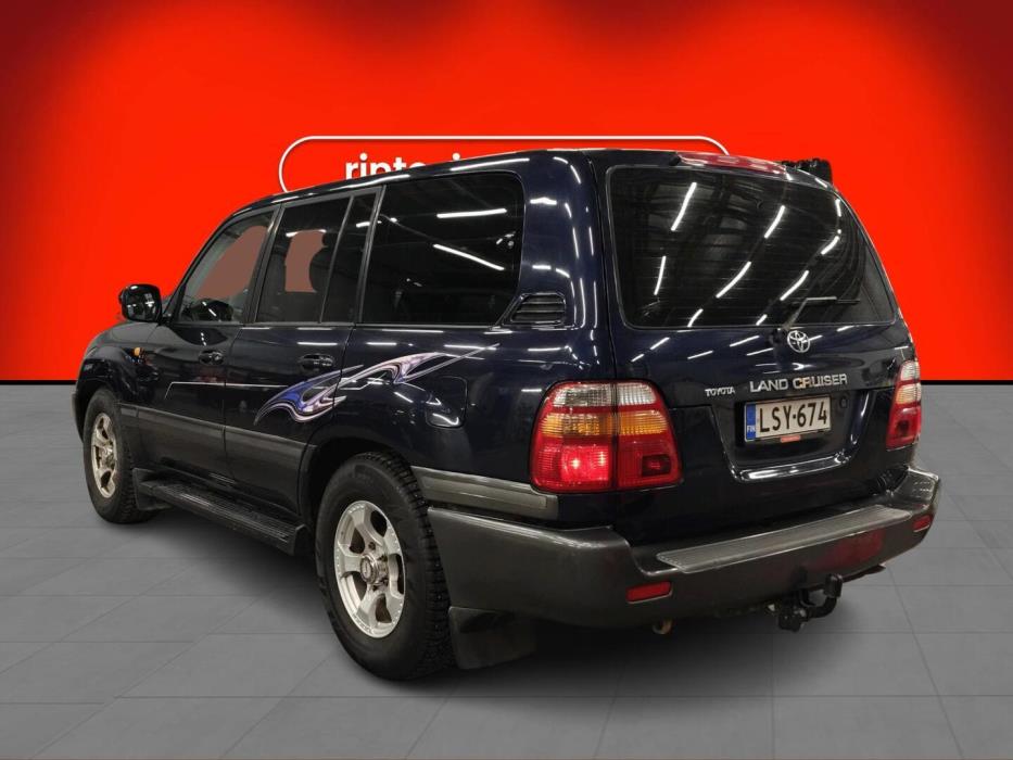 TOYOTA Land Cruiser 2000