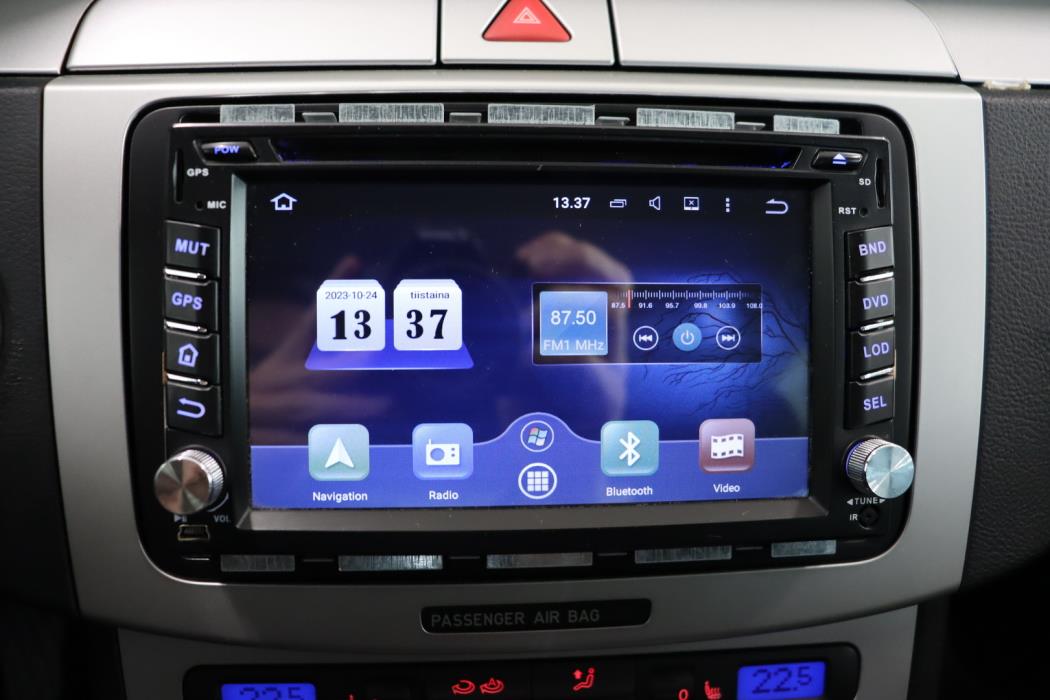 VOLKSWAGEN Passat 2008