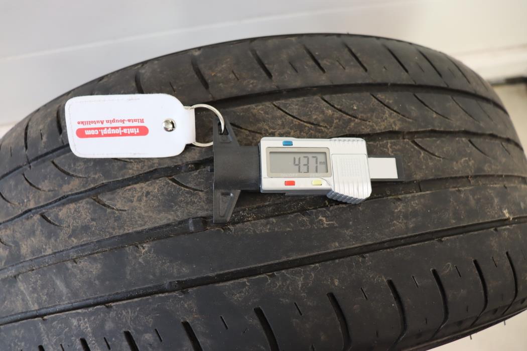 VOLKSWAGEN Passat 2008