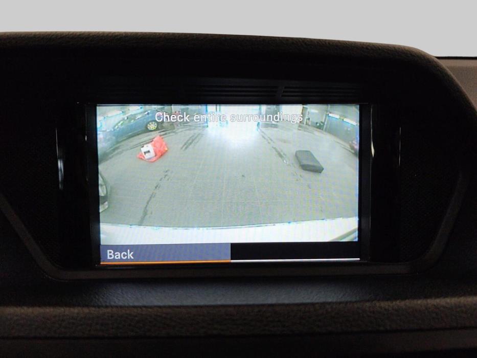 MERCEDES-BENZ E 2011