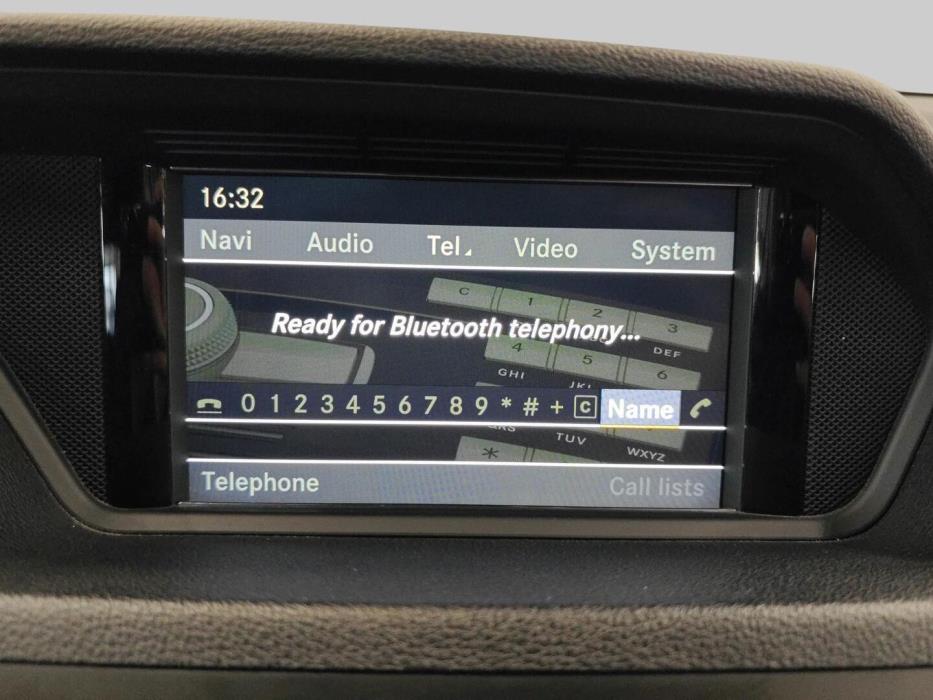 MERCEDES-BENZ E 2011