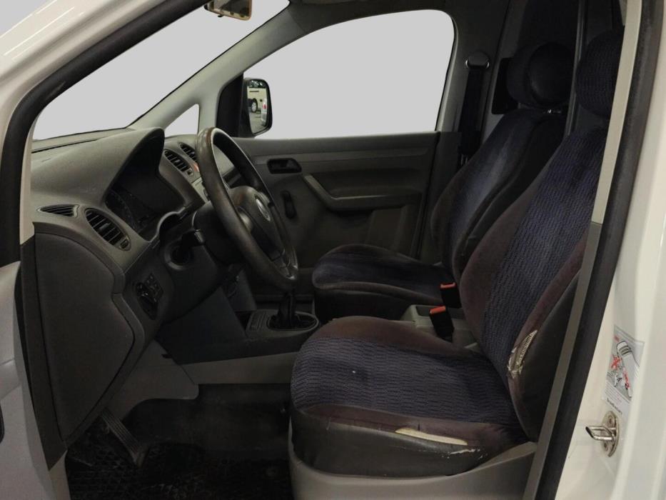 VOLKSWAGEN Caddy 2010
