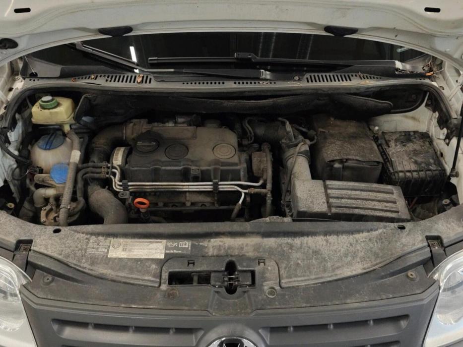 VOLKSWAGEN Caddy 2010