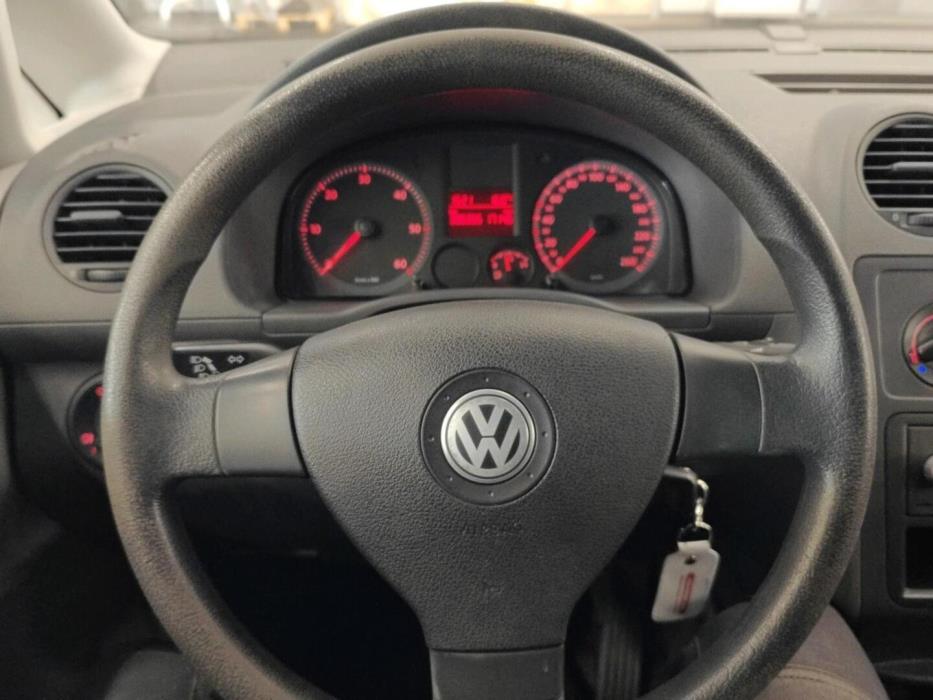 VOLKSWAGEN Caddy 2010