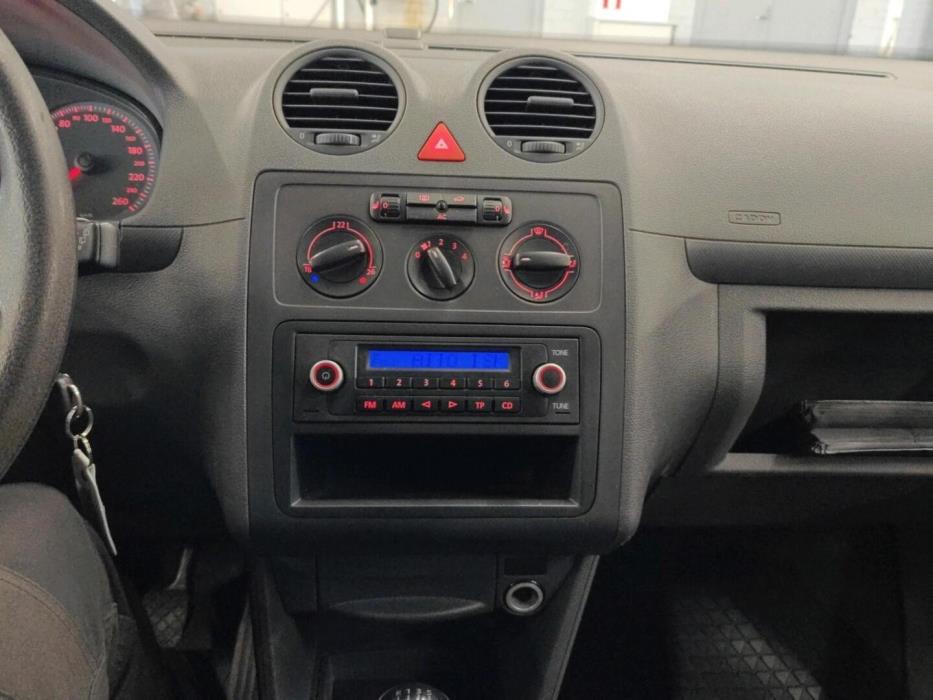 VOLKSWAGEN Caddy 2010