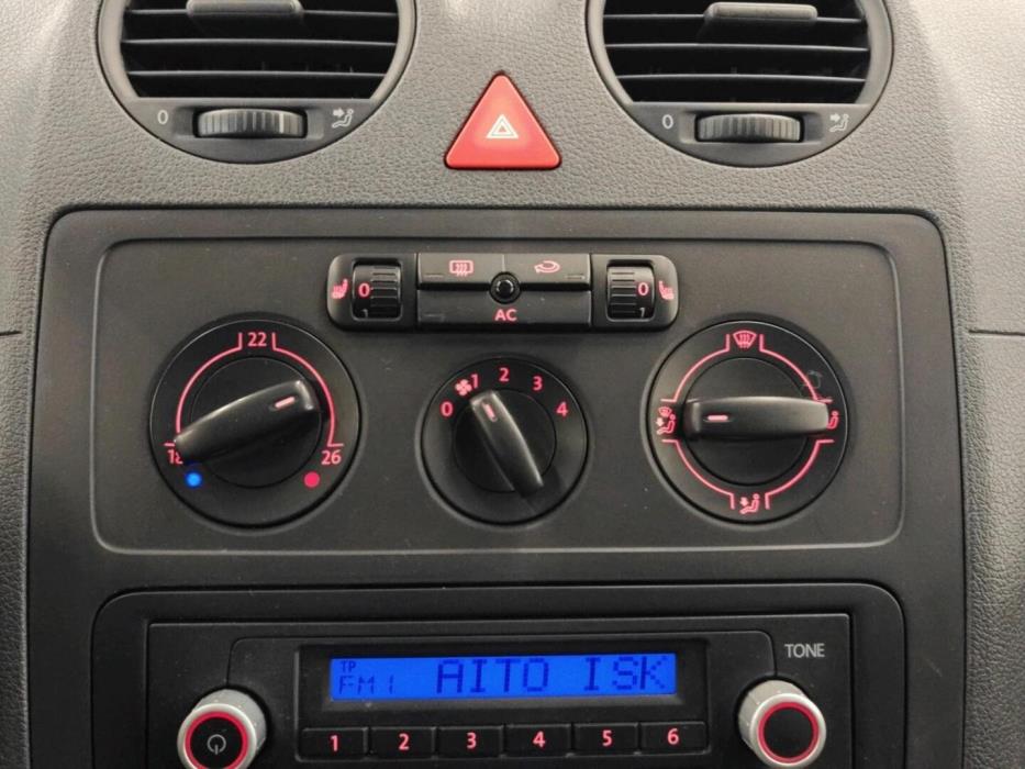 VOLKSWAGEN Caddy 2010