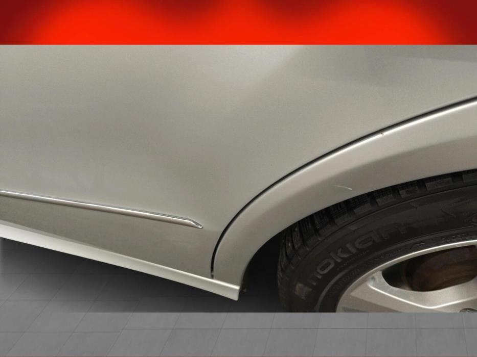 MERCEDES-BENZ E 2010