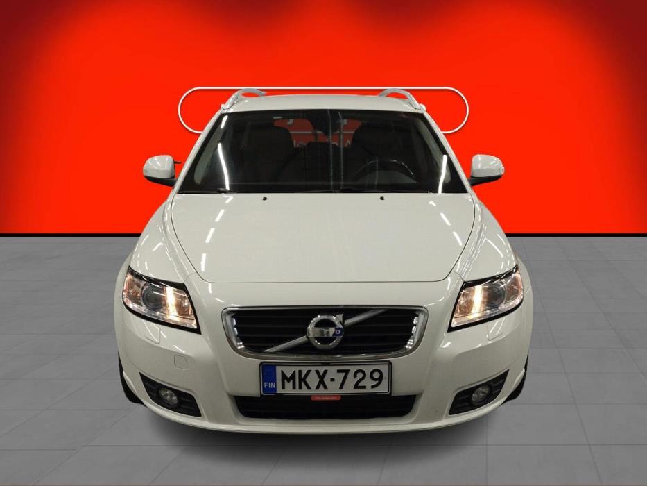 VOLVO V50 2012