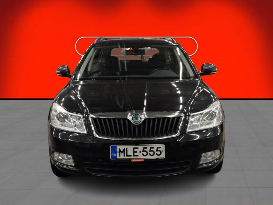 SKODA Octavia 2013