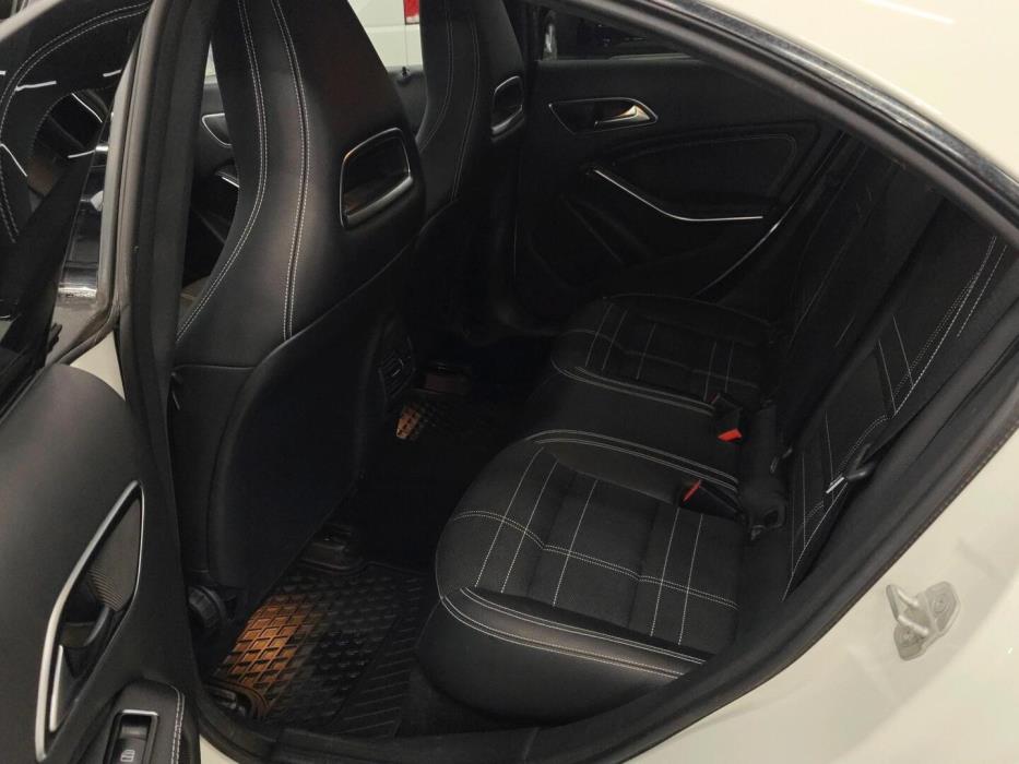 MERCEDES-BENZ CLA 2014