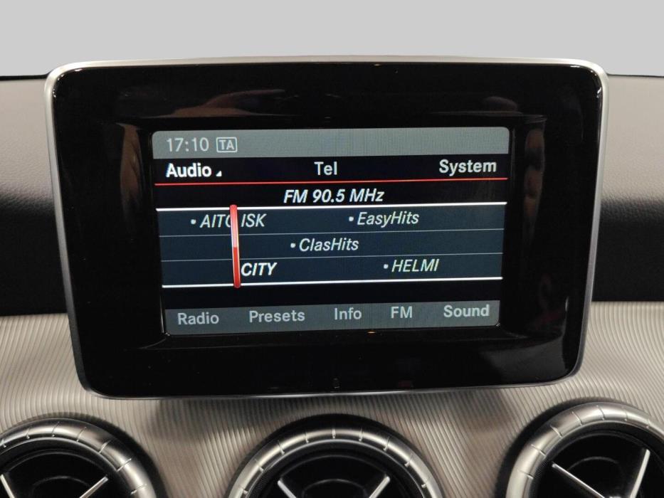 MERCEDES-BENZ CLA 2014