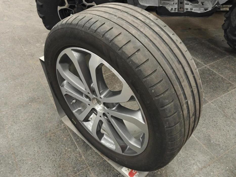 MERCEDES-BENZ GLE 2016