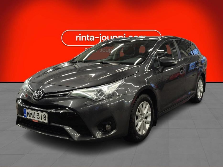 TOYOTA Avensis 2017