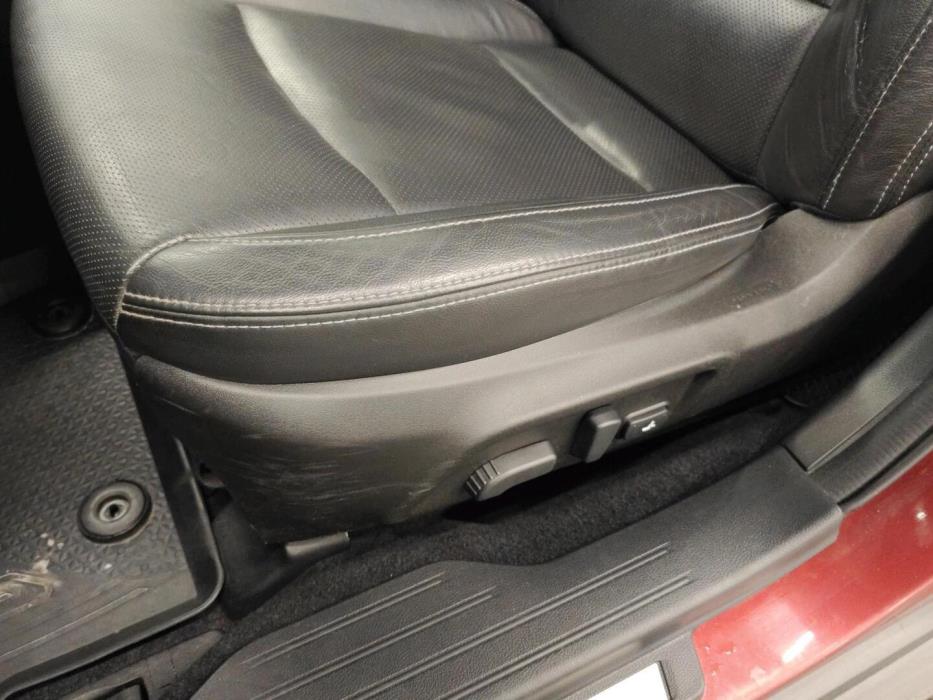 SUBARU Outback 2016