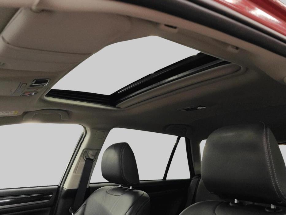 SUBARU Outback 2016