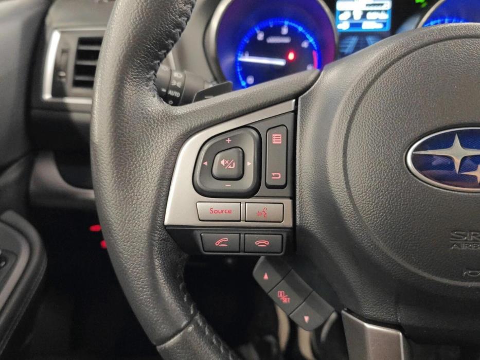SUBARU Outback 2016