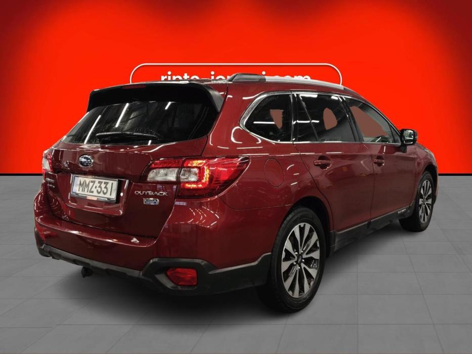 SUBARU Outback 2016