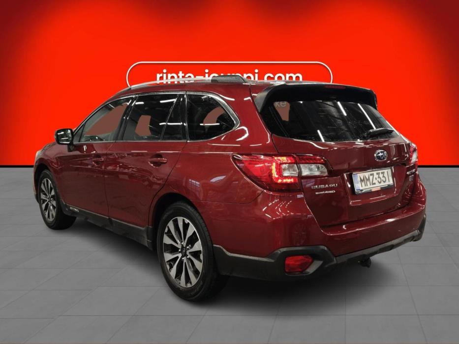 SUBARU Outback 2016