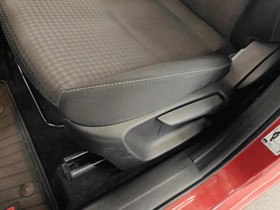 MAZDA Mazda2 2018