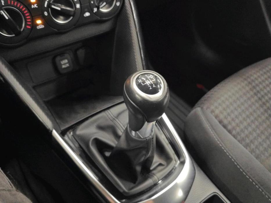 MAZDA Mazda2 2018
