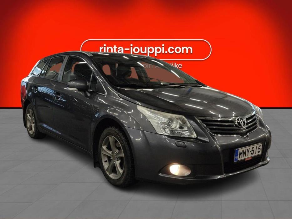 TOYOTA Avensis 2010