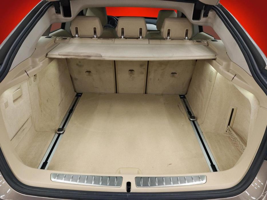 BMW 320 Gran Turismo 2016