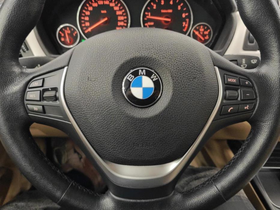 BMW 320 Gran Turismo 2016