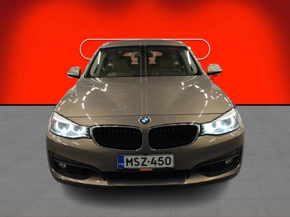 BMW 320 Gran Turismo 2016