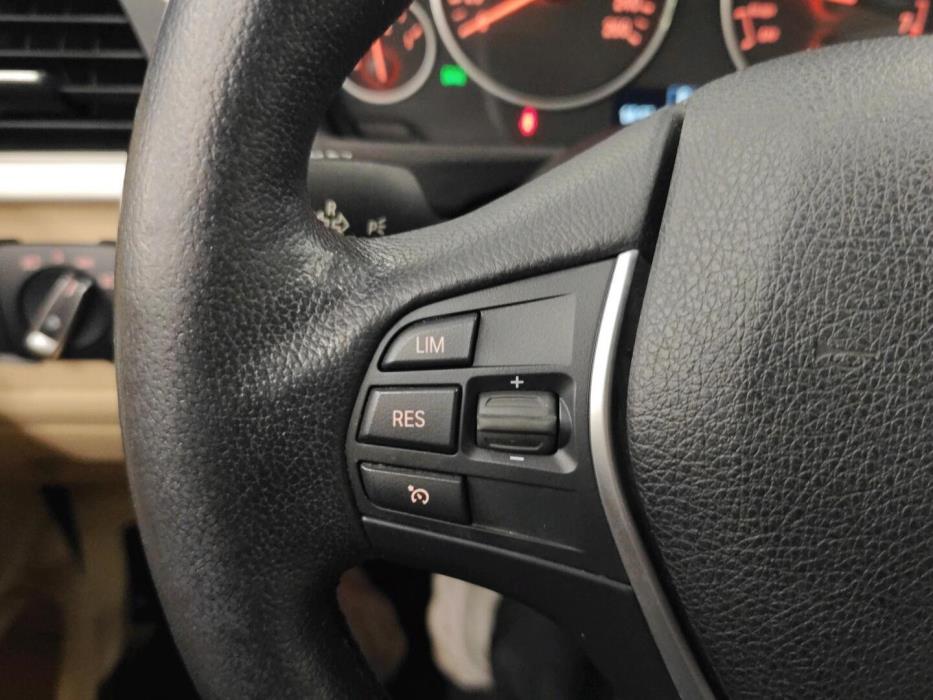 BMW 320 Gran Turismo 2016