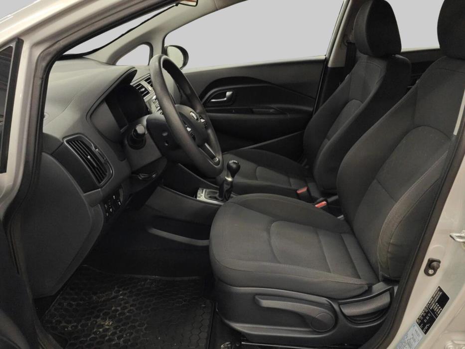 KIA RIO 2016