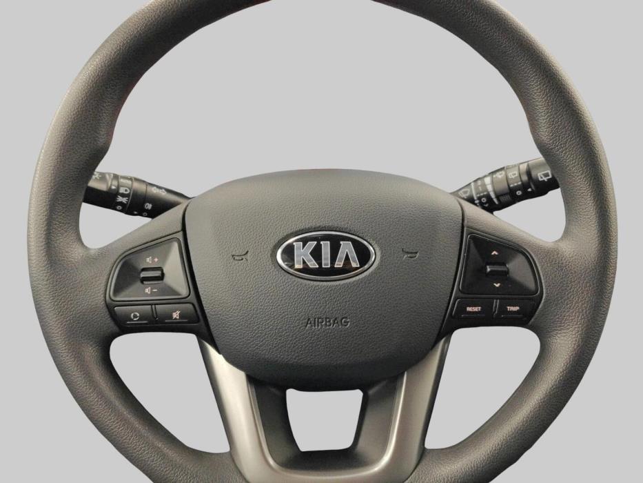 KIA RIO 2016