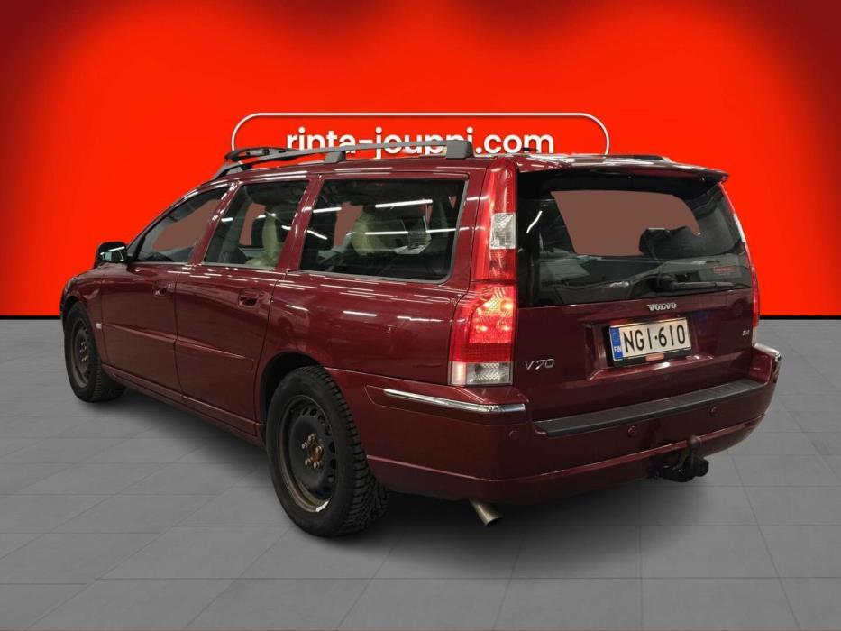 VOLVO V70 2005