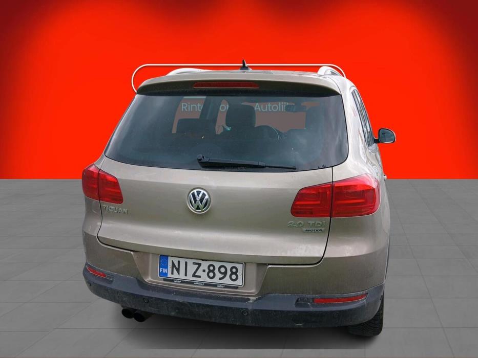 VOLKSWAGEN Tiguan 2013