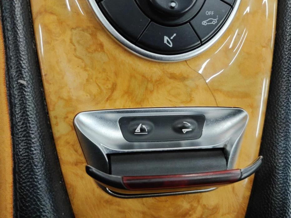 MERCEDES-BENZ SL 2004