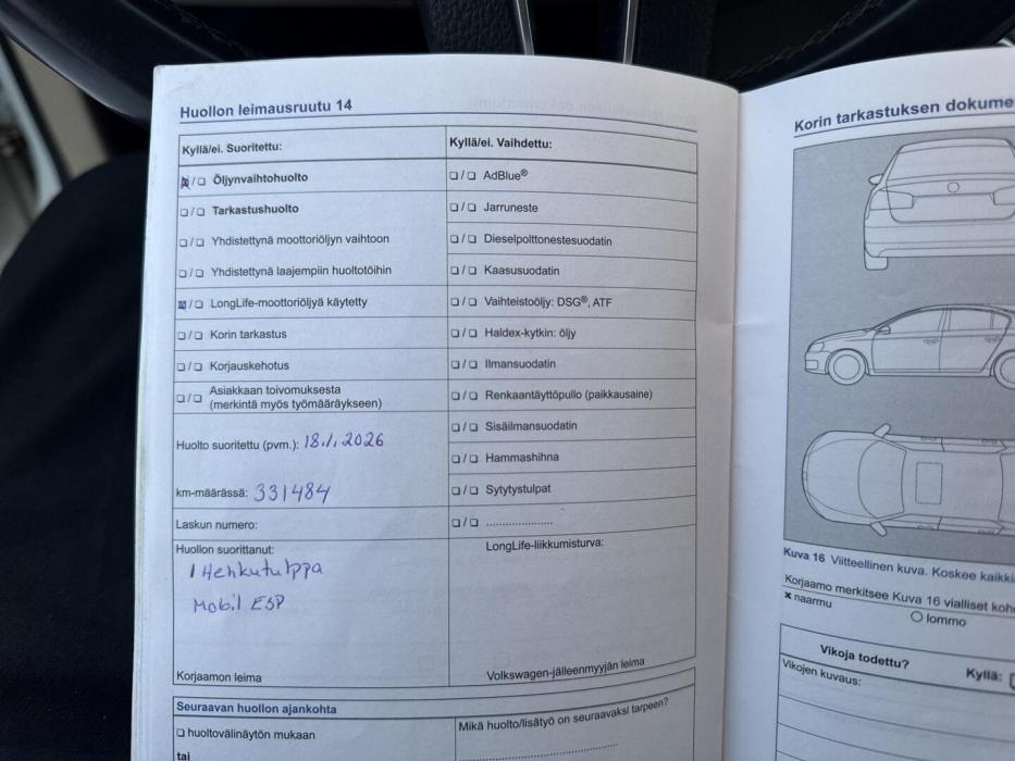 VOLKSWAGEN Passat 2013