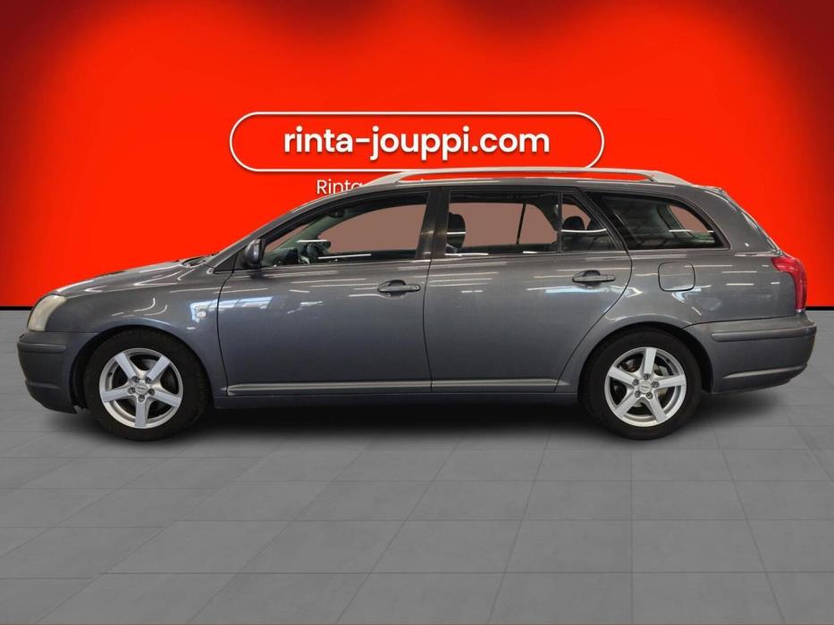 TOYOTA Avensis 2004