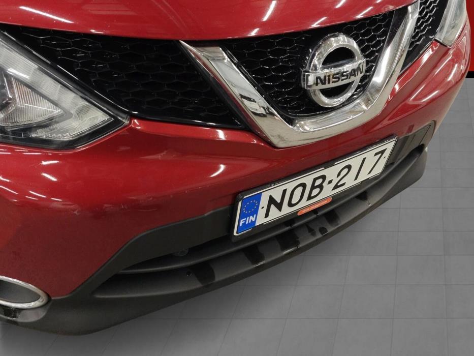NISSAN QASHQAI 2015
