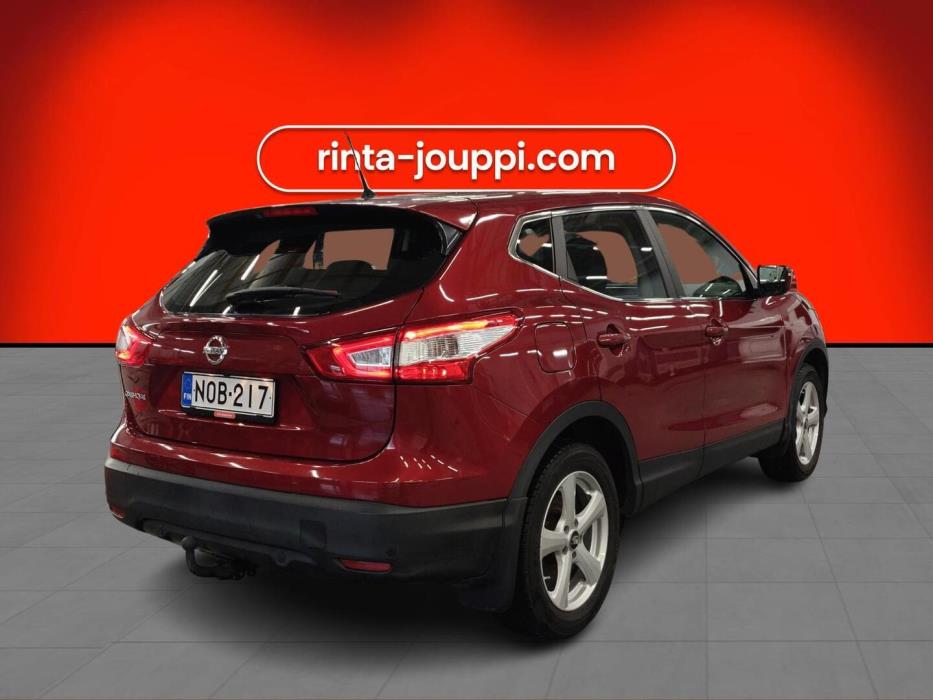 NISSAN QASHQAI 2015