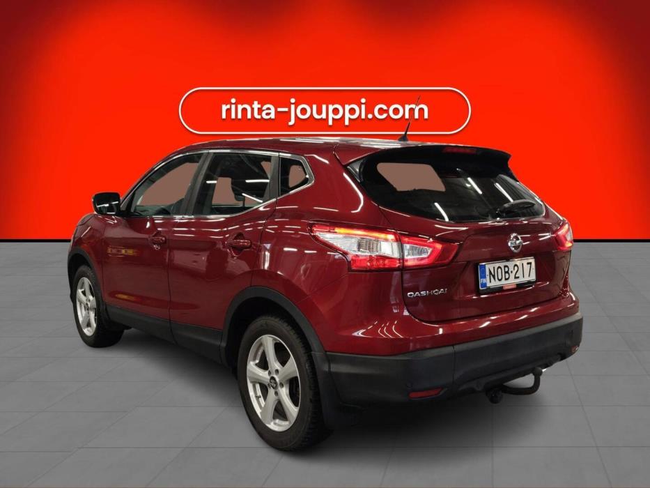 NISSAN QASHQAI 2015
