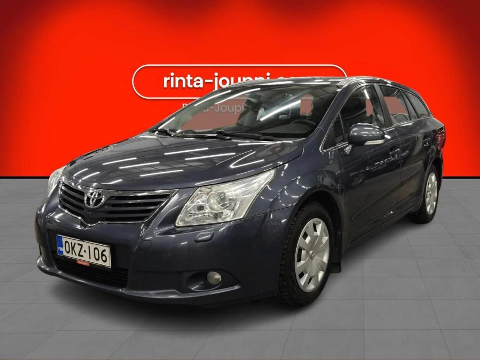 TOYOTA Avensis 2010