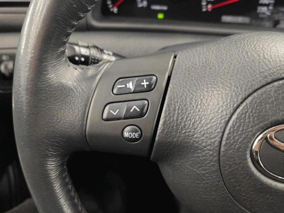 TOYOTA Corolla 2005