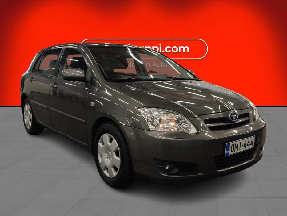 TOYOTA Corolla 2005