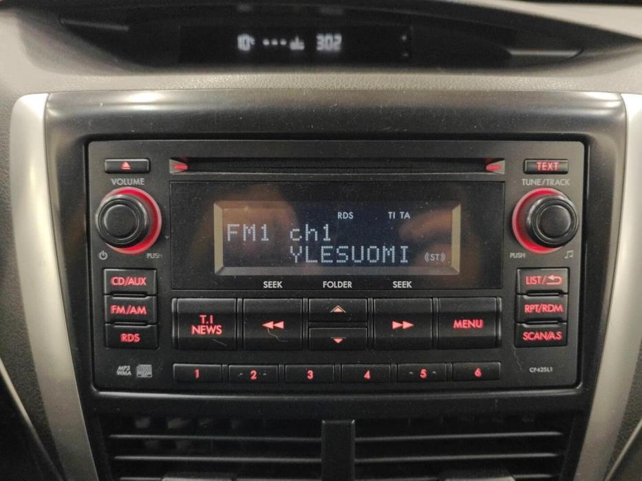 SUBARU Forester 2012