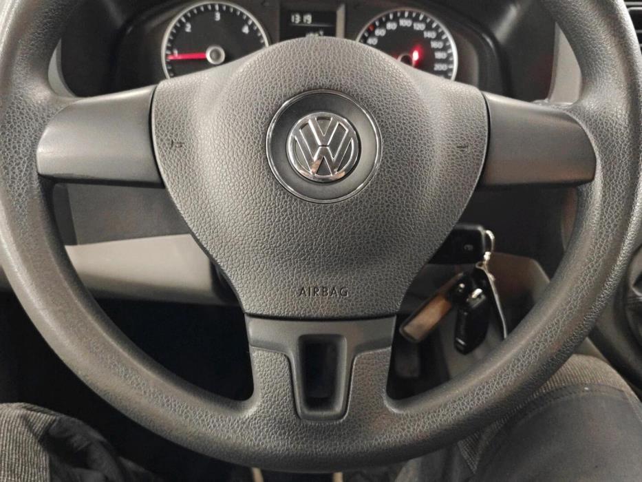 VOLKSWAGEN Caravelle 2012