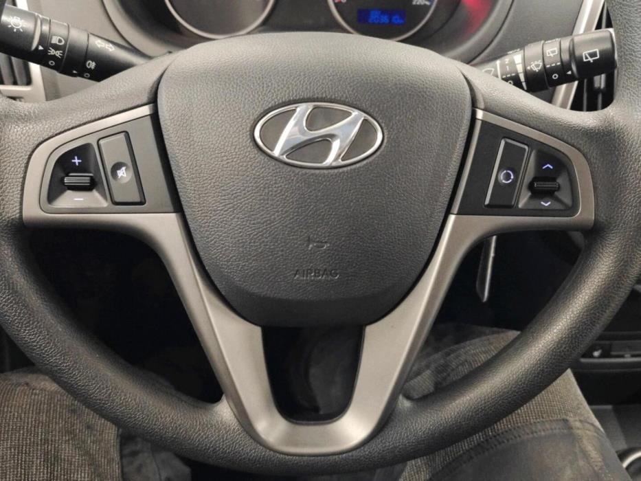 HYUNDAI i20 5d 2014