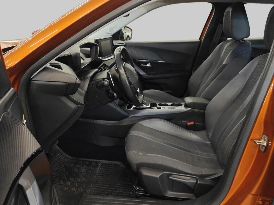 PEUGEOT 2008 2020