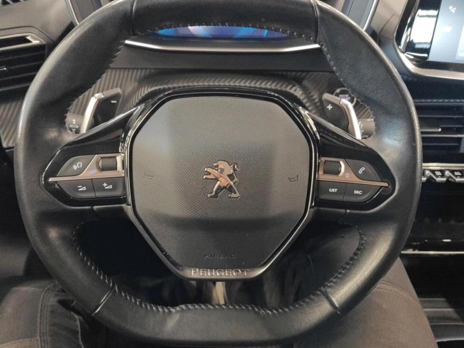 PEUGEOT 2008 2020